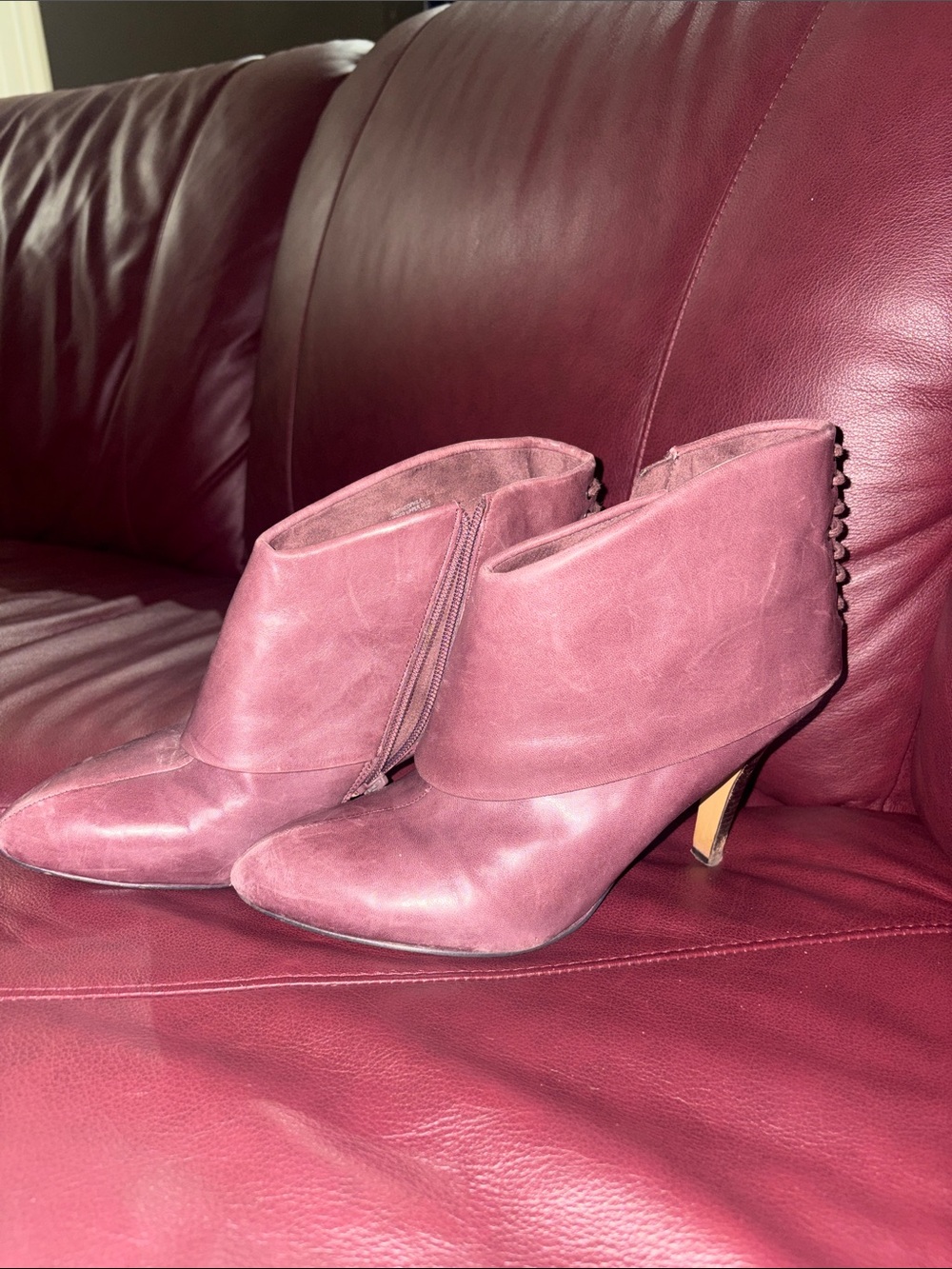 Vintage Nine Wesr Women’s Burgundy Leather Ankle Booties with Fold-Over Cuff